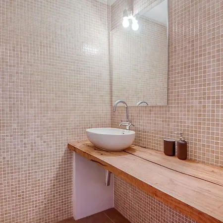 Nocnoc - Le Tenor, Monnaie Apartment *