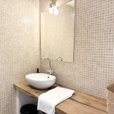 Nocnoc - Le Tenor, Monnaie