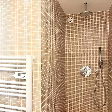 Nocnoc - Le Tenor, Monnaie *